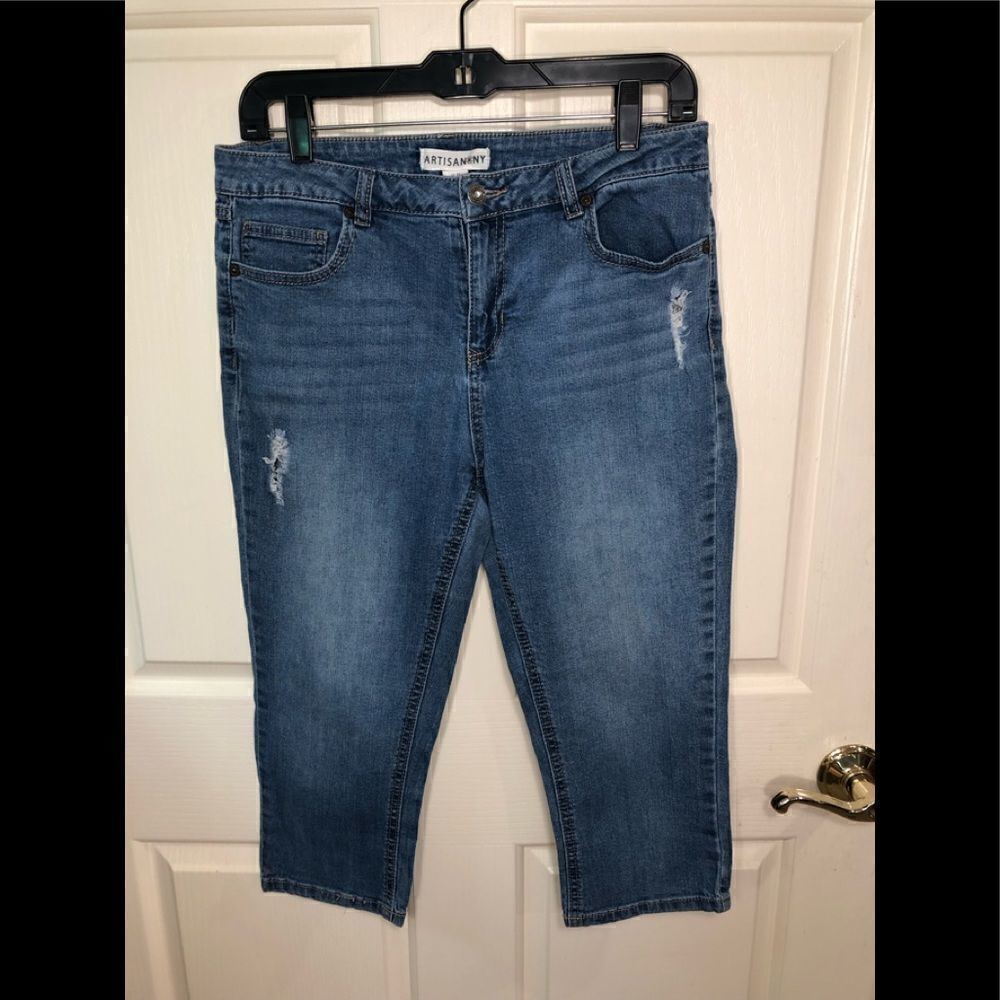 Artisan NY crop jeans 